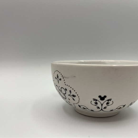 Disney Parks Mickey Gourmet Ceramic 1/2 Cup of Sugar Measuring Cup Ceramic Part - Picture 4 of 9